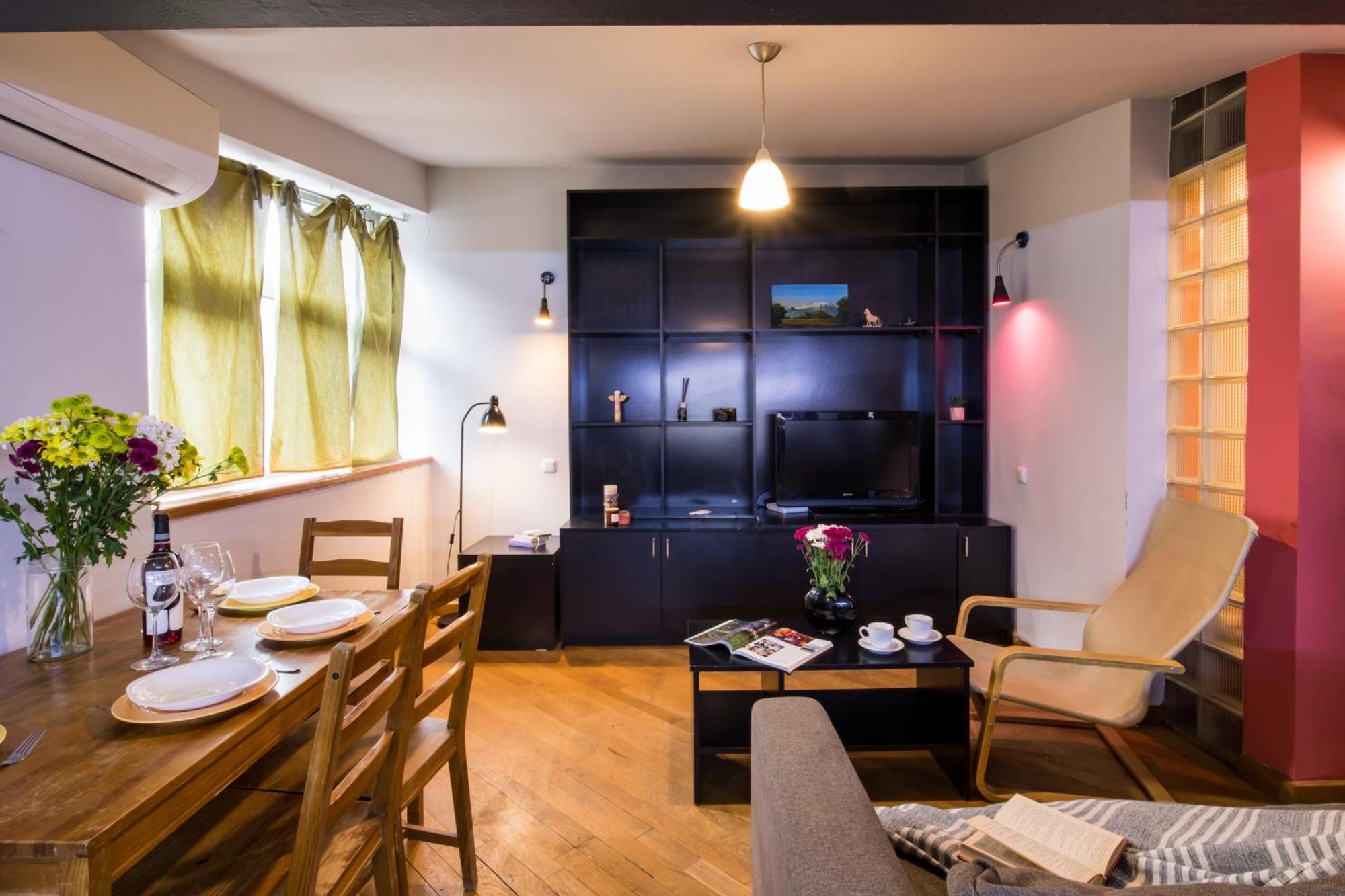 Residence Nalbandyan 96 Jereván Kültér fotó